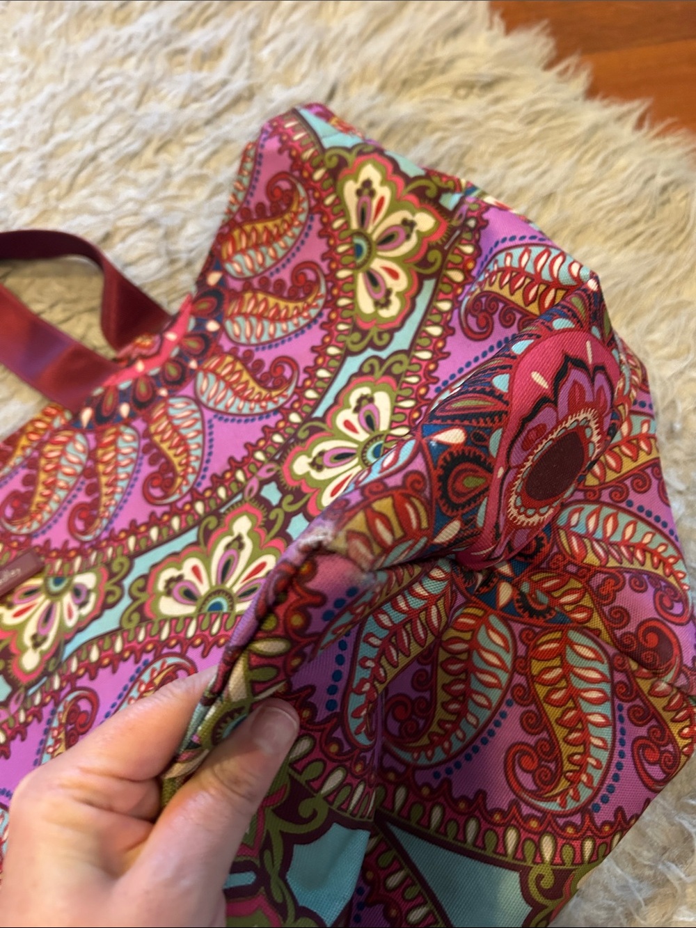 Vera Bradley Resort Medallion Paisley Print Tote in Pink and Burgundy - Picture 4 of 9